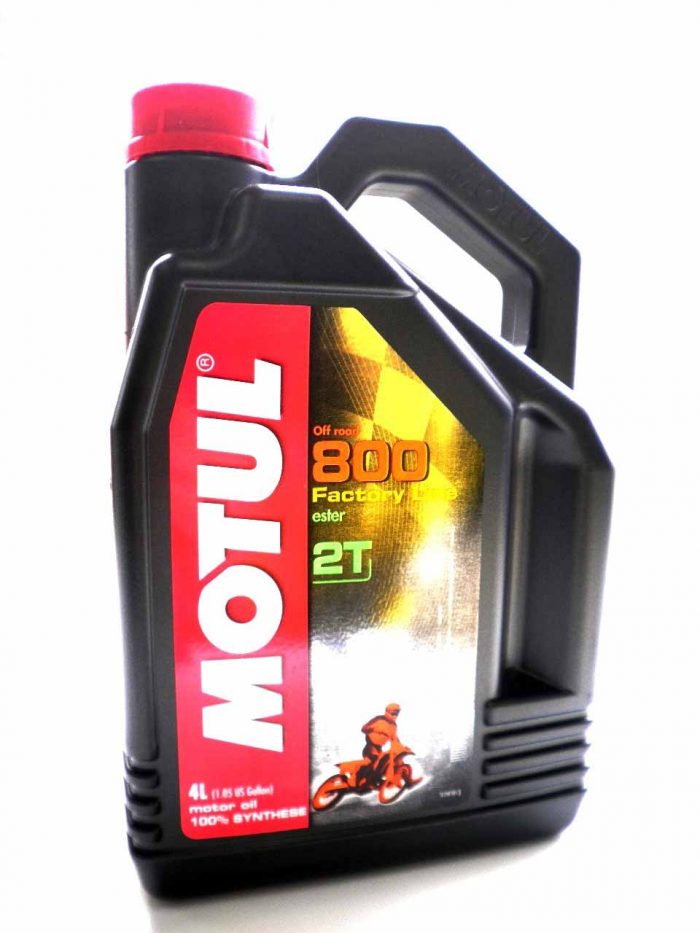  Motul 800-2t Off-Road 100% Synthetic Premix 1 Liter : Automotive